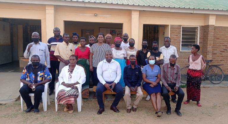 Group photo at Mnyanja Health Centre Kasungu.